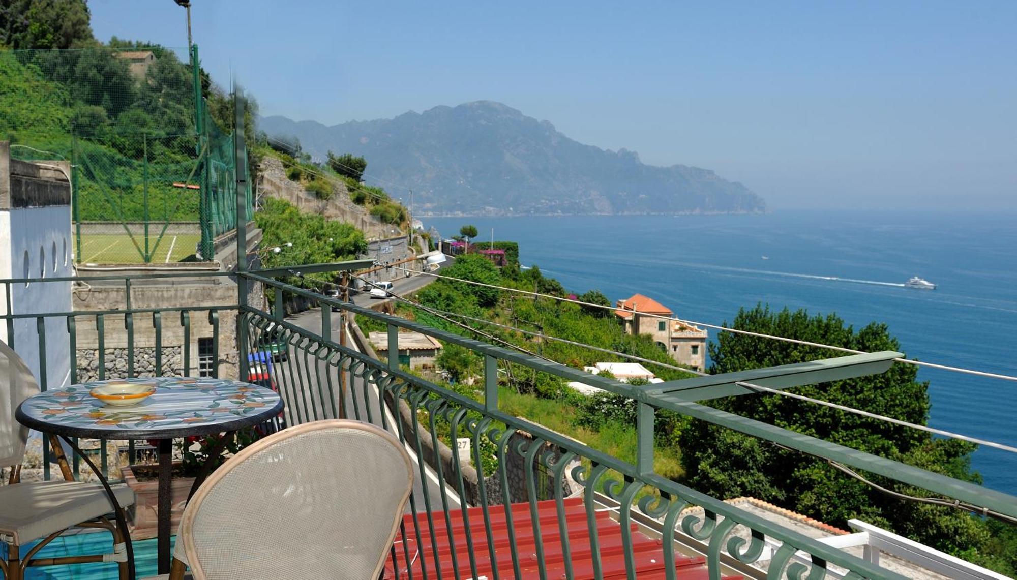 Locanda Costa D'Amalfi Bagian luar foto