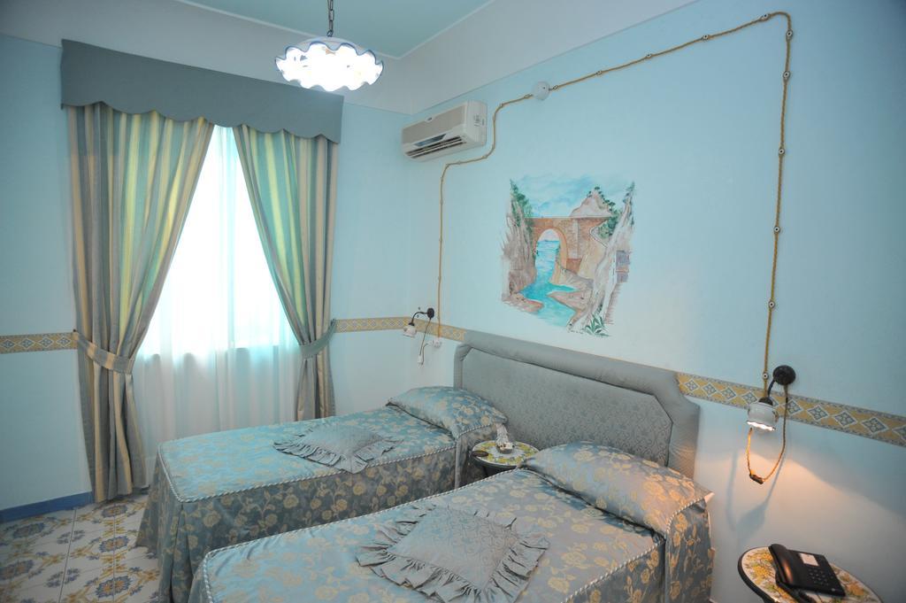 Locanda Costa D'Amalfi Bagian luar foto